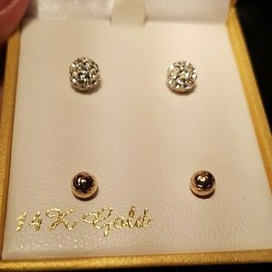 14 k gold earrings